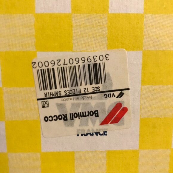 NEW Vintage VMC France set of 6 cups and saucers in box, cobalt blue glass - Picture 10 of 14